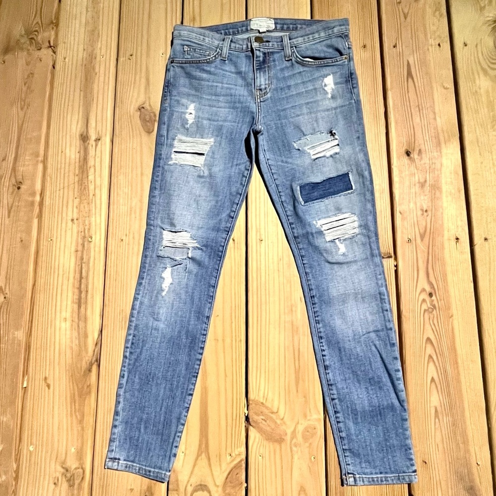 Current/Elliott Light Blue Distressed Skinny Jeans